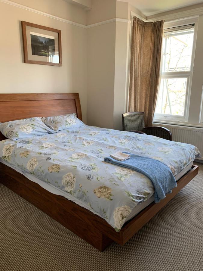 Sunny Ensuite Room And Annex Near Tottenham Stadium London Luaran gambar