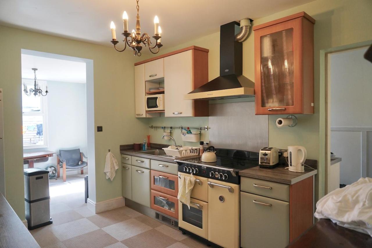 Sunny Ensuite Room And Annex Near Tottenham Stadium London Luaran gambar