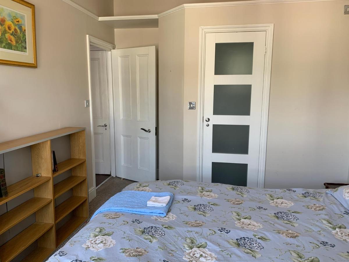 Sunny Ensuite Room And Annex Near Tottenham Stadium London Luaran gambar